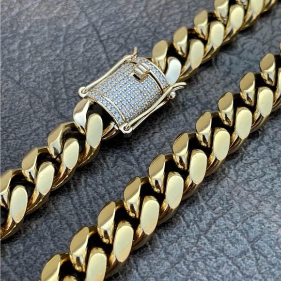 🔥Cz Diamond Miami Cubian Chain Stamp 14k Gold Plated 5X Layered steel 10mm 18” - Picture 9 of 10